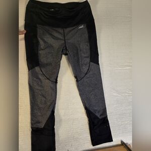 Avia Leggings Women' Medium Black Heather Grey Stretch Athleisure Yoga Workout